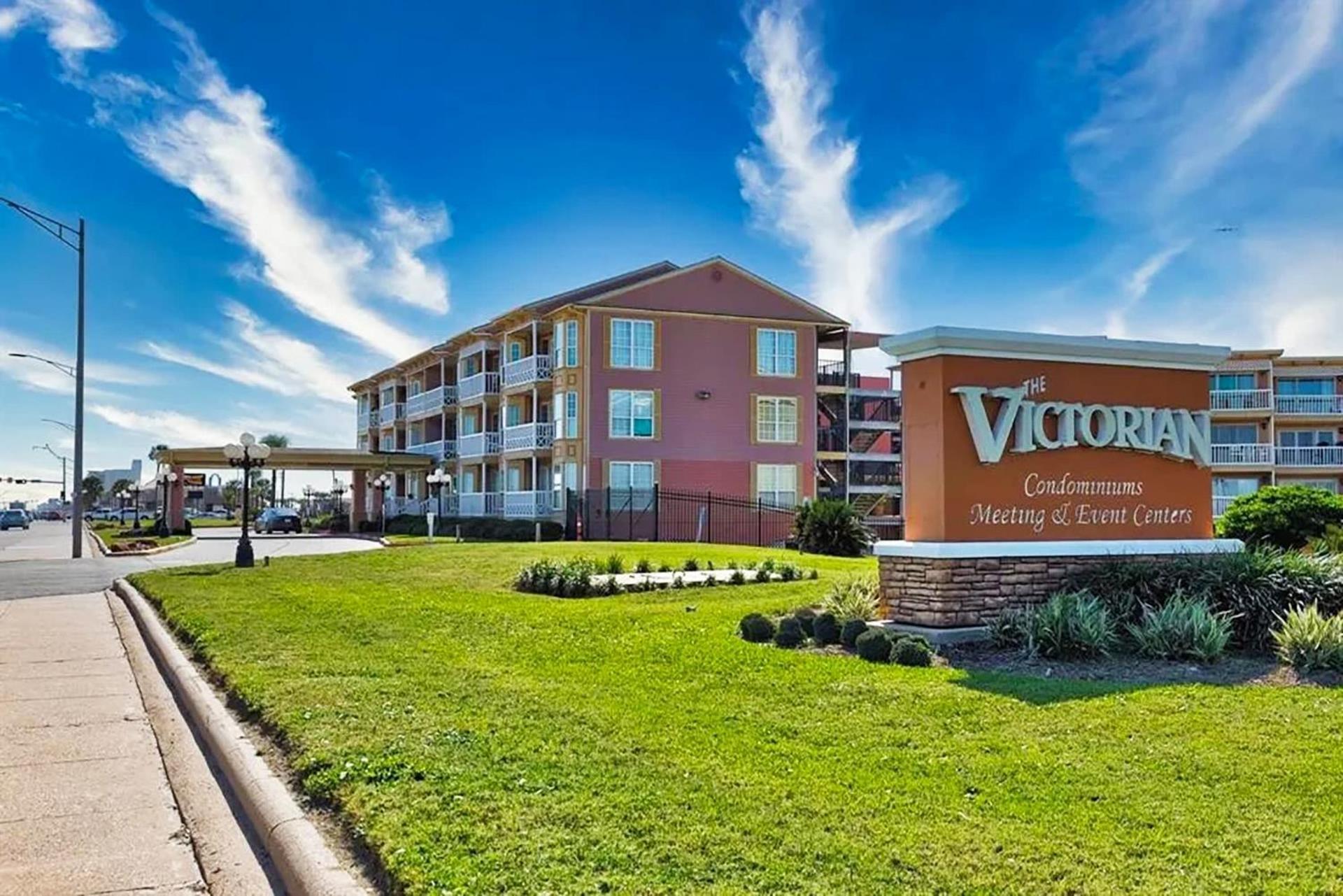 Beautiful Ocean Views At The Victorian Lägenhet Galveston Exteriör bild