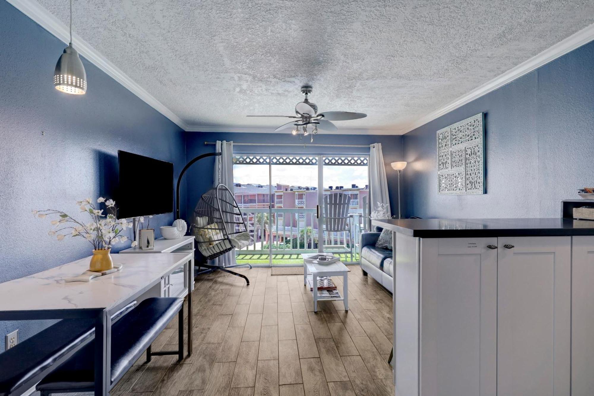 Beautiful Ocean Views At The Victorian Lägenhet Galveston Exteriör bild